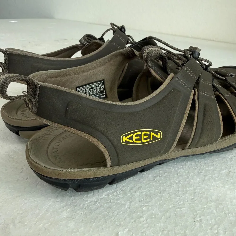Keen Clearwater CNX Sandals Green Cordlock Round Toe Waterproof Men's Size 9.5